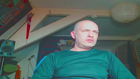 maxhardcore77 online show from April 21, 3:12 am