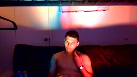 Max online show from August 14, 12:58 am
