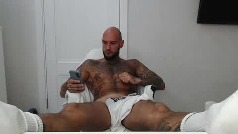 Maximus Fox online show from July 30, 5:59 am