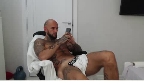 Maximus Fox online show from July 30, 10:22 am