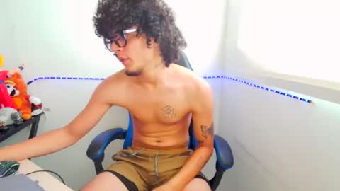 maximiliano_pulse online show from August 3, 8:16 pm