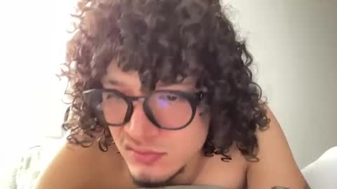 maximiliano_pulse online show from August 16, 3:38 pm