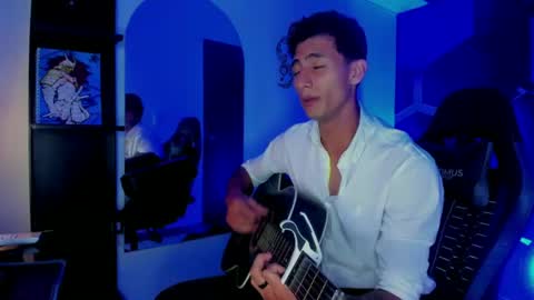 Maximo online show from July 31, 9:53 pm