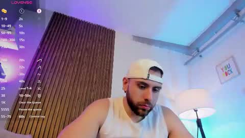 Maximo Wolf online show from August 3, 4:52 am