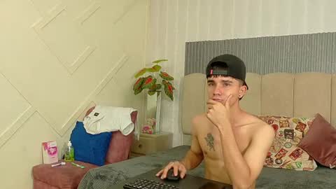 MaximumSteel  online show from August 10, 2:13 am