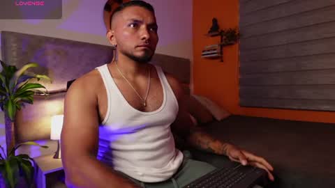 Maximus Clark online show from July 27, 9:59 am