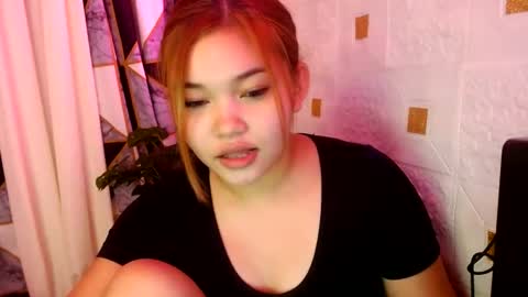 maxinean online show from July 16, 12:50 pm