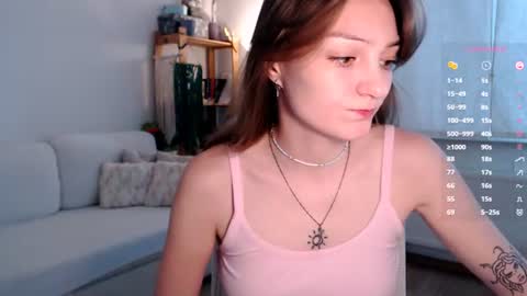 Maxine online show from July 19, 1:02 pm