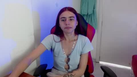maxinesex_ online show from August 6, 3:11 pm