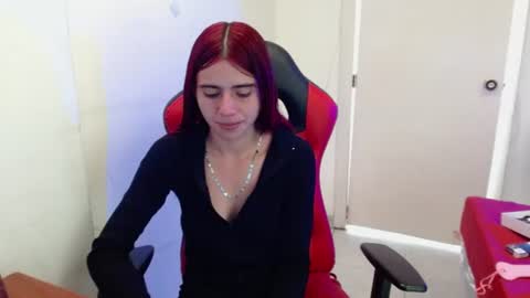 maxinesex_ online show from August 8, 3:56 pm