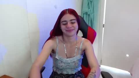 maxinesex_ online show from August 10, 1:56 pm