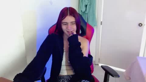 maxinesex_ online show from August 12, 1:57 pm