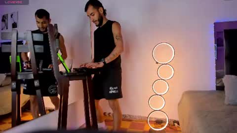 maxpower003 online show from August 9, 3:40 am
