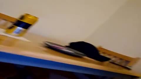 fuck those pink things right off ffs real deal or nowt  online show from June 17, 3:16 am