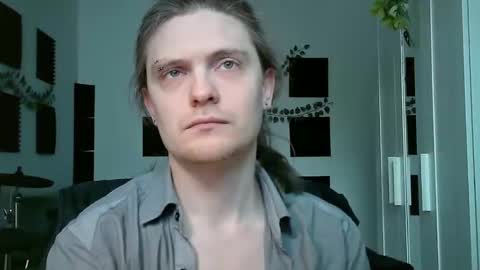 maxs_93 online show from March 29, 12:46 pm