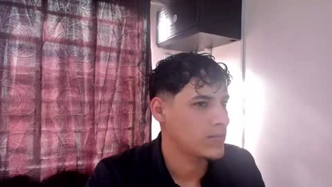 Max online show from July 31, 12:44 pm