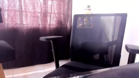 Max online show from July 31, 1:50 pm