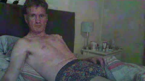 maxwilly7803039708 online show from August 17, 2:05 am