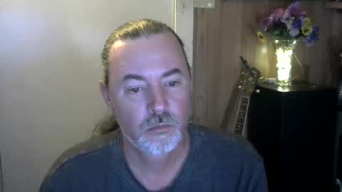 maxximum1972 online show from May 28, 5:21 am