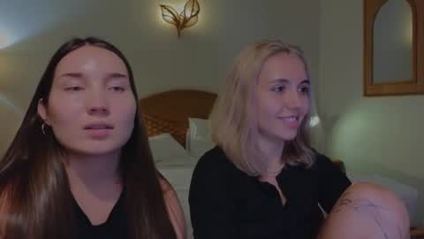 Dani and May online show from July 3, 12:40 pm