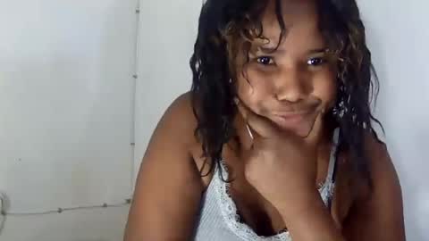 maya275326 online show from August 6, 11:42 am