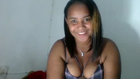 maya275326 online show from August 8, 7:36 pm