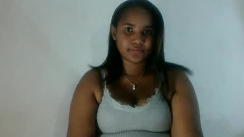 maya275326 online show from August 10, 6:09 pm