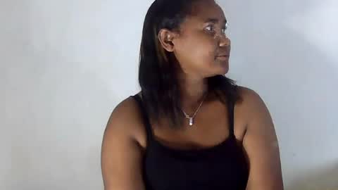 maya275326 online show from August 15, 7:34 am