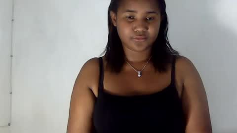 maya275326 online show from August 15, 12:53 pm