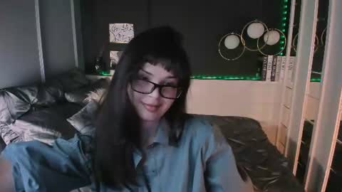 Maya online show from July 29, 7:32 pm