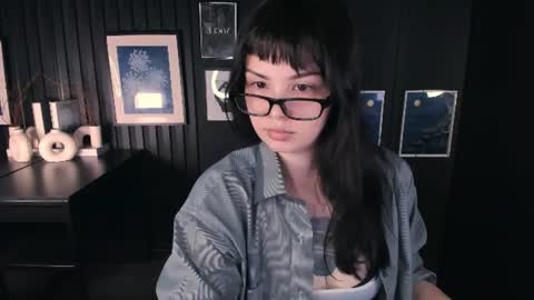 Maya online show from August 2, 2:13 pm