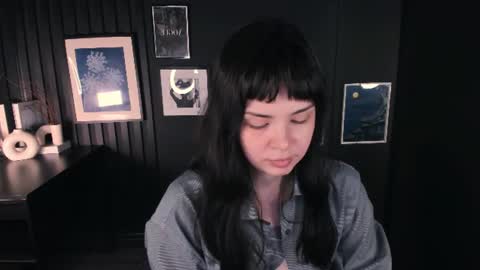 Maya online show from August 2, 3:19 pm