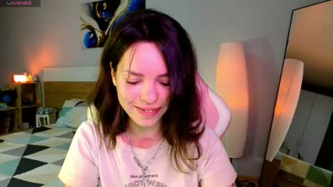 MAYA online show from August 3, 2:51 am