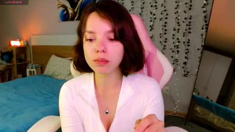 MAYA online show from August 14, 5:00 am