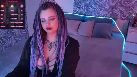 Maya Mils online show from August 15, 2:48 am