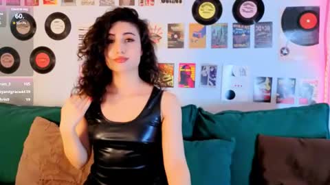 Maya online show from August 13, 6:00 pm