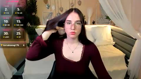 maya_winters online show from August 4, 12:13 pm