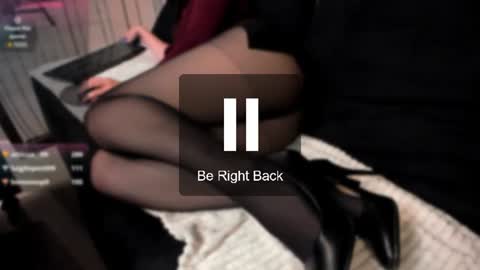 maya_winters online show from August 11, 2:30 pm