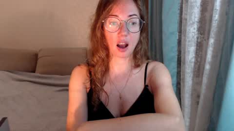 Maya online show from August 6, 9:36 pm