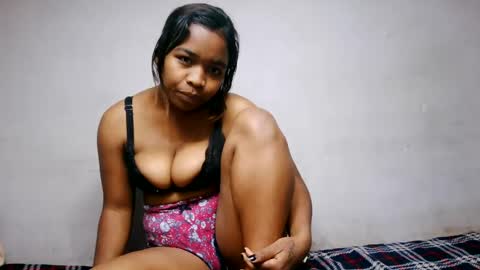 mayah254615 online show from September 5, 4:45 pm