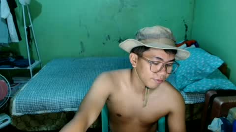 mayangbungol online show from August 5, 3:15 am