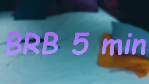 Maya  online show from August 9, 3:02 pm