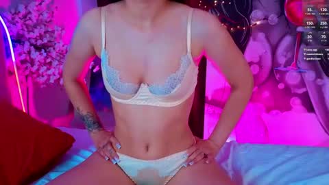 Maya  online show from August 14, 2:10 pm