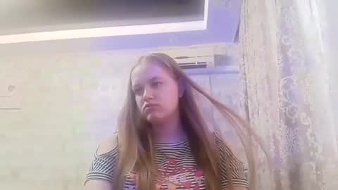 Lina online show from August 7, 3:12 pm