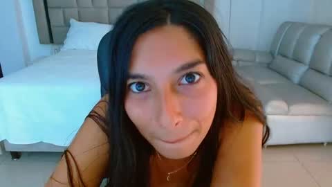 MAYA online show from August 3, 9:00 pm