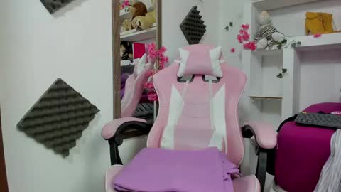 Mayli Rose online show from March 3, 12:07 am