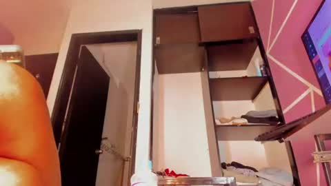 Karol black18 online show from August 8, 3:17 am