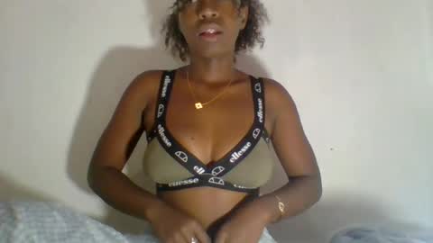 mayrase online show from August 15, 5:44 am