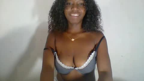 mayrase online show from August 15, 2:10 pm