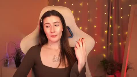  May  online show from August 2, 3:19 pm